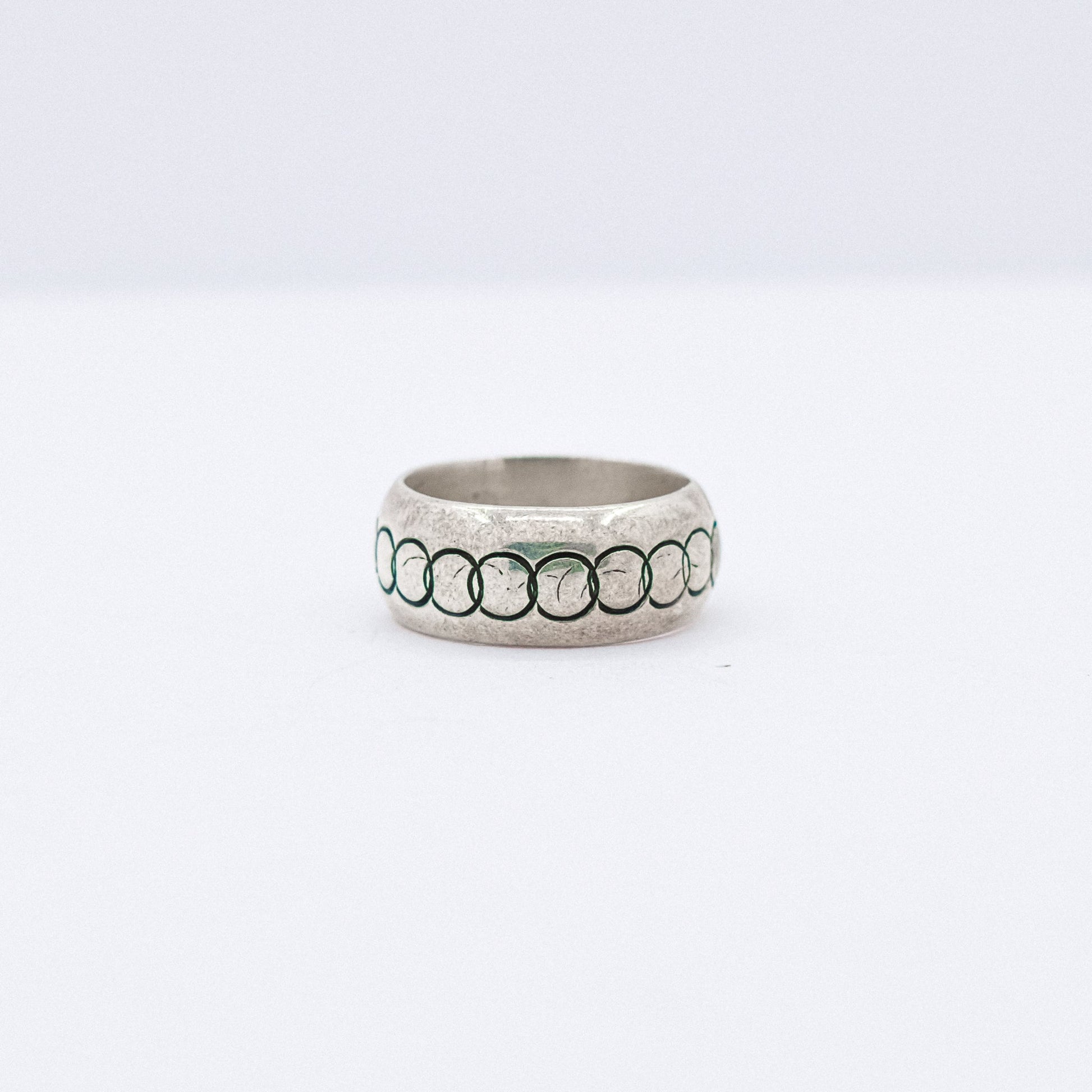 vintage circles ring P47.N61.