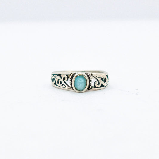 vintage spinel ring P47.N61.