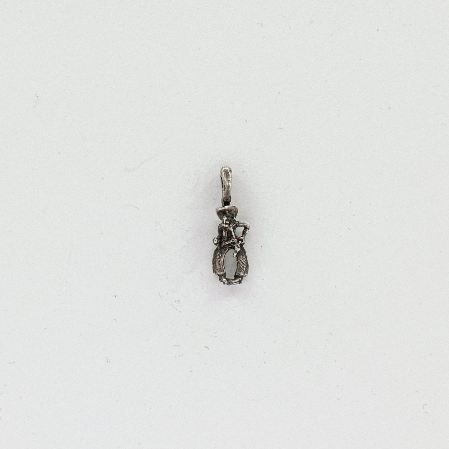 cowboy pendent P47.N61.