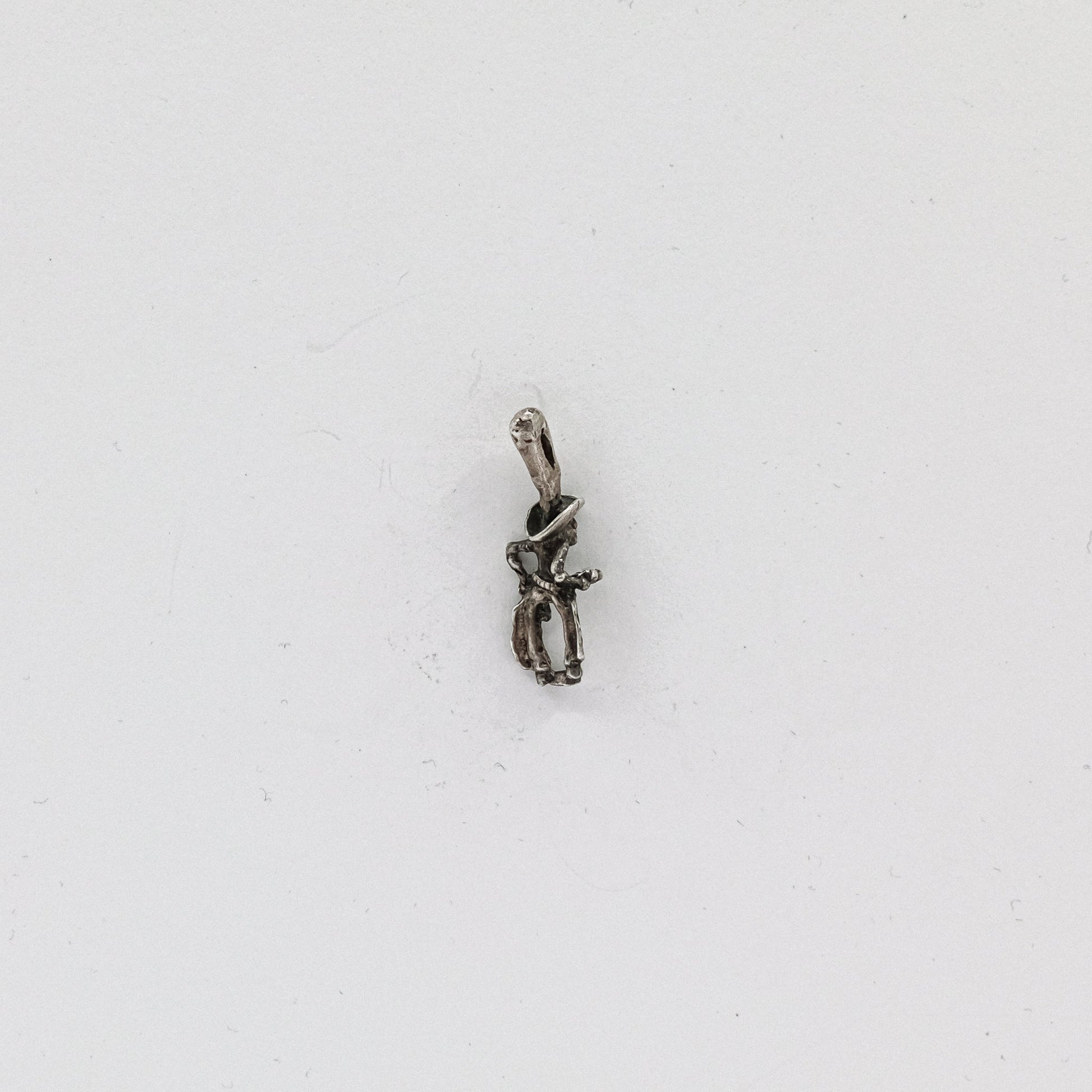 cowboy pendent P47.N61.